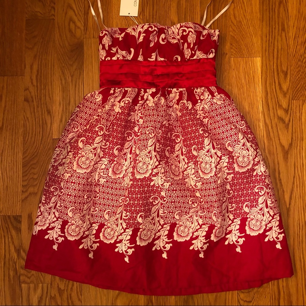 Connection 18 Red White Floral Satin Waist Tube Short Mini Dress Small XS